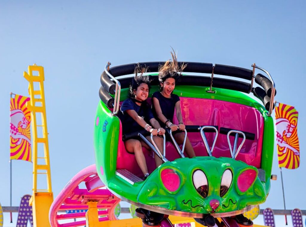 Amusement Guide Electrentertainment