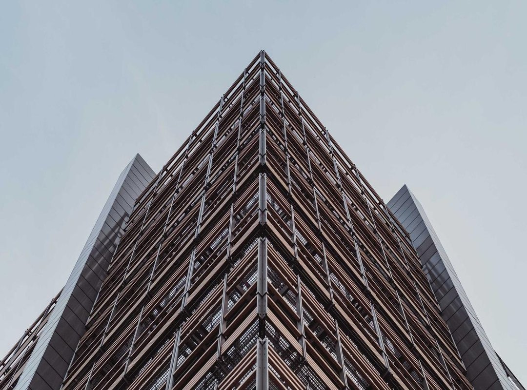 Practical Use Cases: Who Should Be Using Minnaxxo?