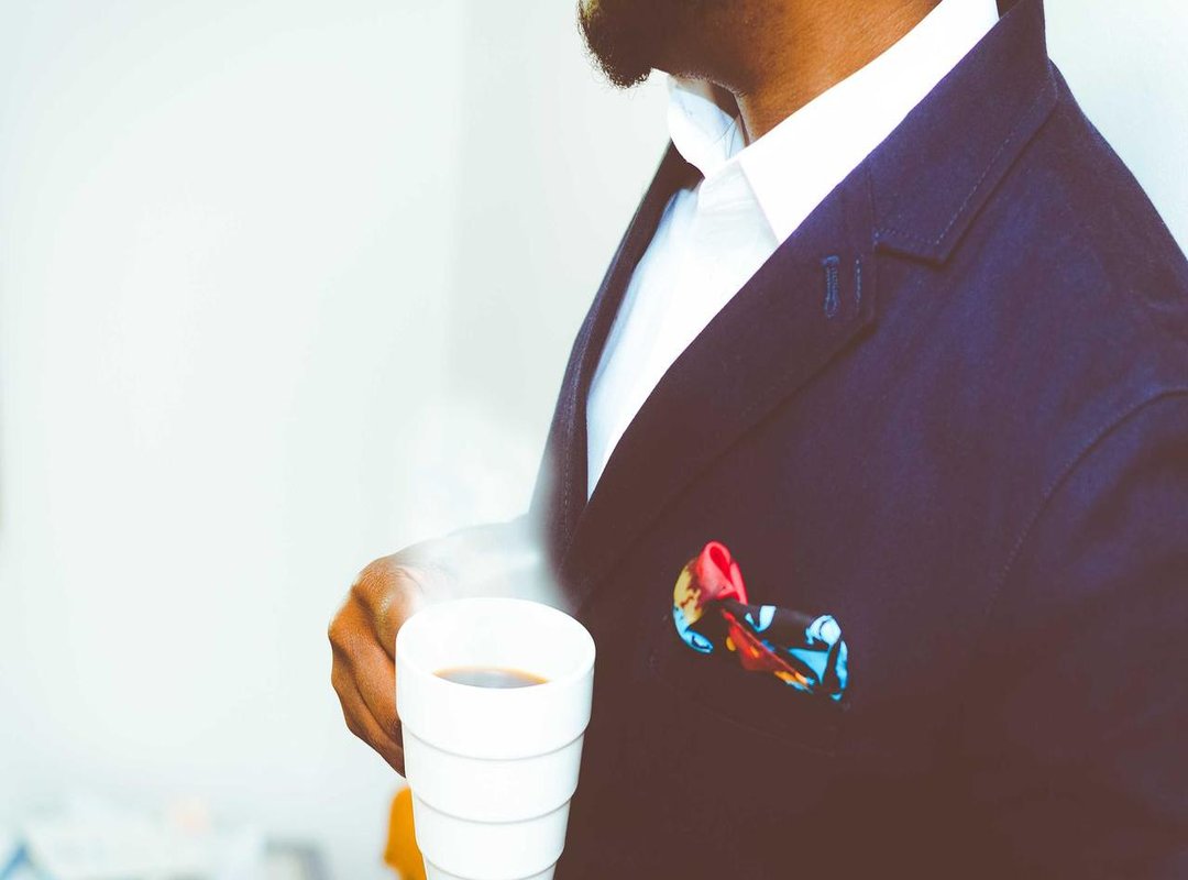 Warning Signs: Red Flags to Avoid for a Secure Experience